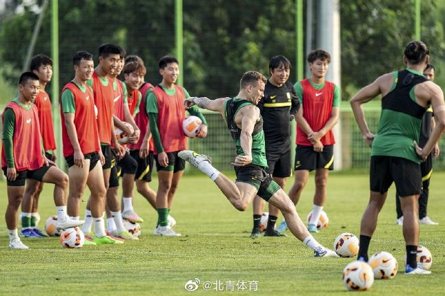 我照着前面那个思路来尝试一下，《三峡好人》的这些元素是否就在摹仿神话呢？王小鲁：你具体讲一下？郝岩冰：前面我们说乡村摹仿都市，都市在摹仿更大的都市，《三峡好人》是在摹仿神话。